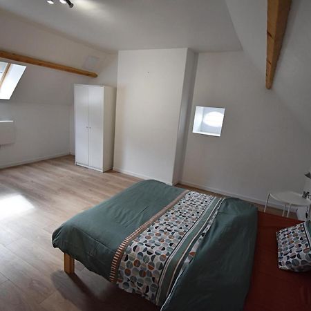 Bel Appartement 2 Chambres Climatise Mont-Notre-Dame エクステリア 写真